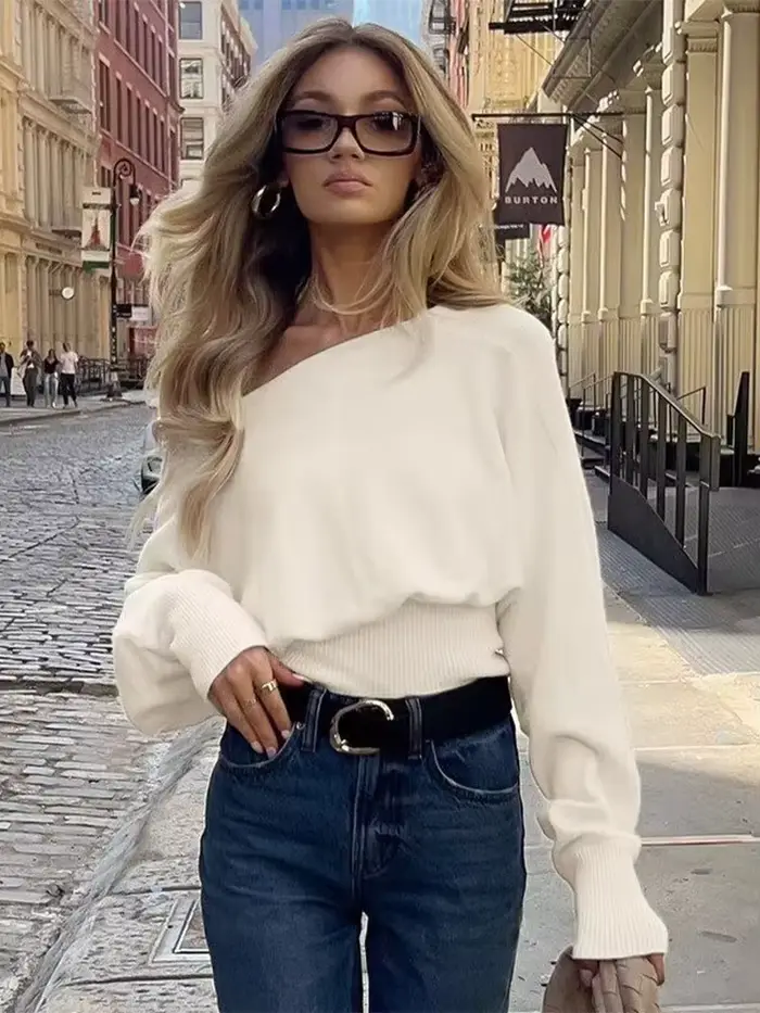 Pull féminin décontracté en polyester extra-lourd pour l'hiver 2025 style de rue confortable et élégant pour bureau et détente