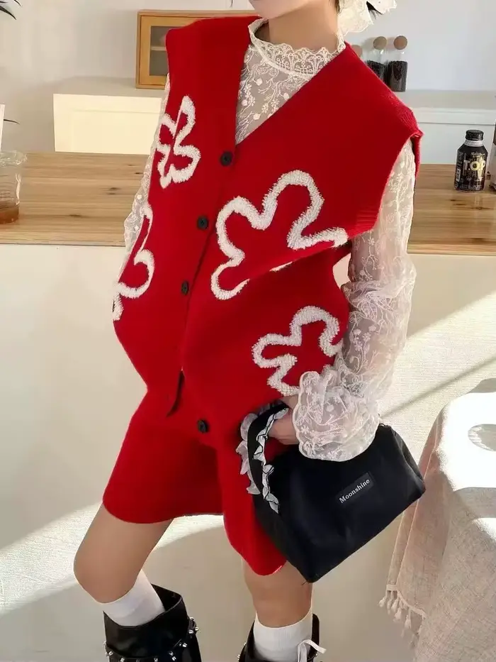 Pull tricoté gilet femmes 2025 automne nouvelle chemise empilée brodée ensemble deux pièces
