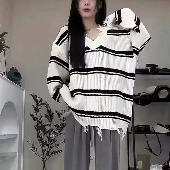 Nouveau pull rayé à franges pour l'automne, pull en maille ample au style féminin, haut décontracté 