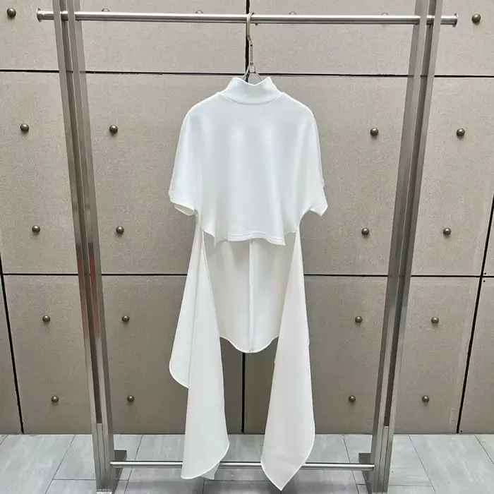 T-shirt à col montant pour femme, haut asymétrique court devant et long derrière, pull décontracté, 