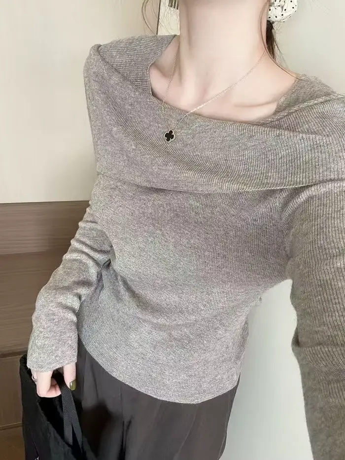 Haut en tricot à col irrégulier pour femme pour l'automne et l'hiver