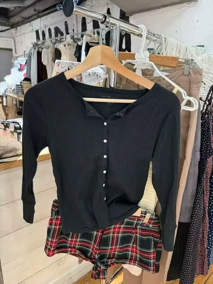 Oeillet noir bouton hauts Cardigan femmes nouveau coton Patchwork demi manches T-shirts femme Vintage Preppy Style