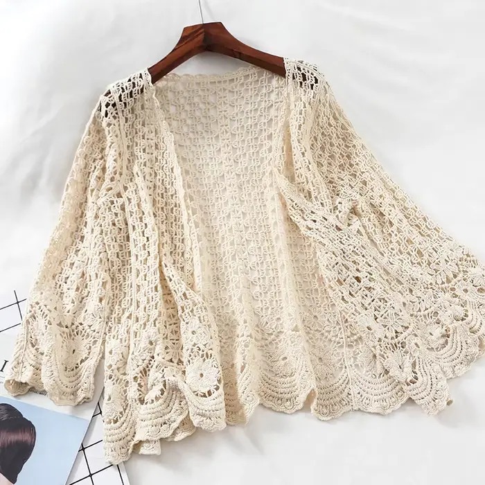 Cardigan en dentelle ouverte au crochet pour femme