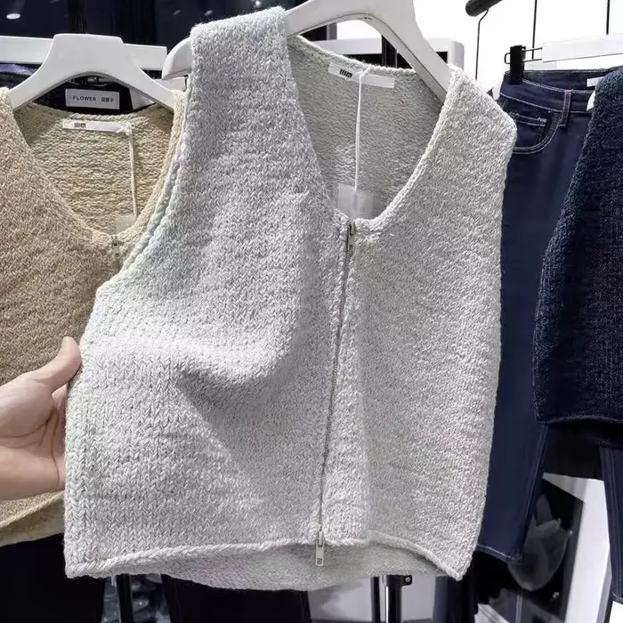 Gilet en laine à col en v pour femme, pull en cachemire, sans manches, couleur unie, chaud, doux, co