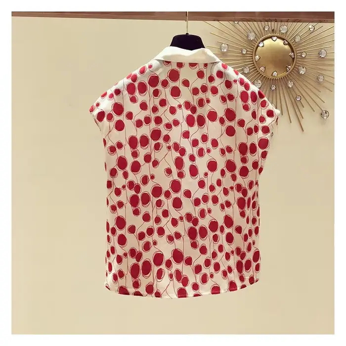Femme été Style Blouses hauts dame décontracté manches courtes chauve-souris col claudine à pois imprimé haut Blouse ZZ1392