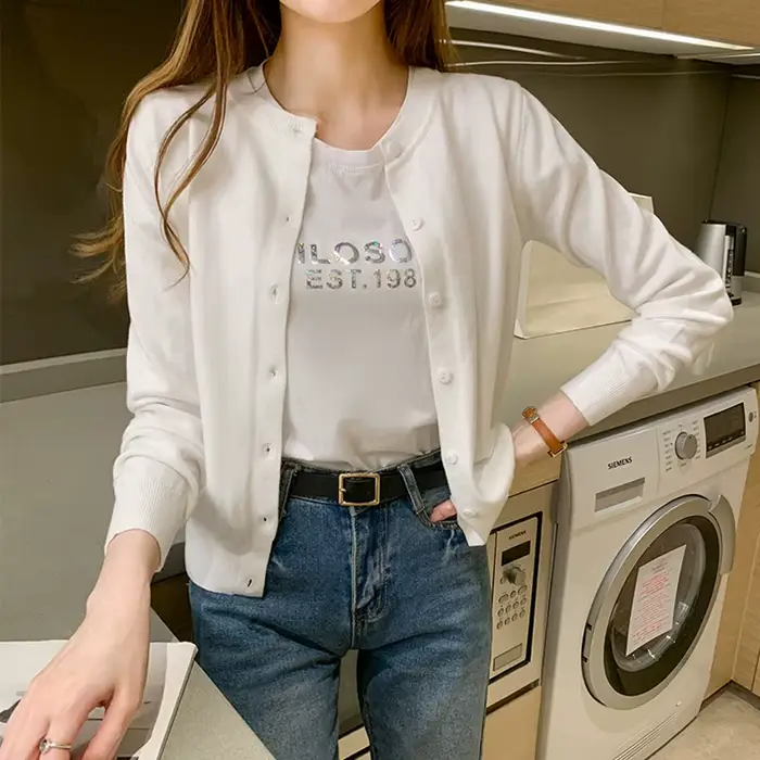 Cardigan en tricot pour femme AOSSVIAO style coréen coloris unie confortable et élégant pour bureau et occasions spéciales