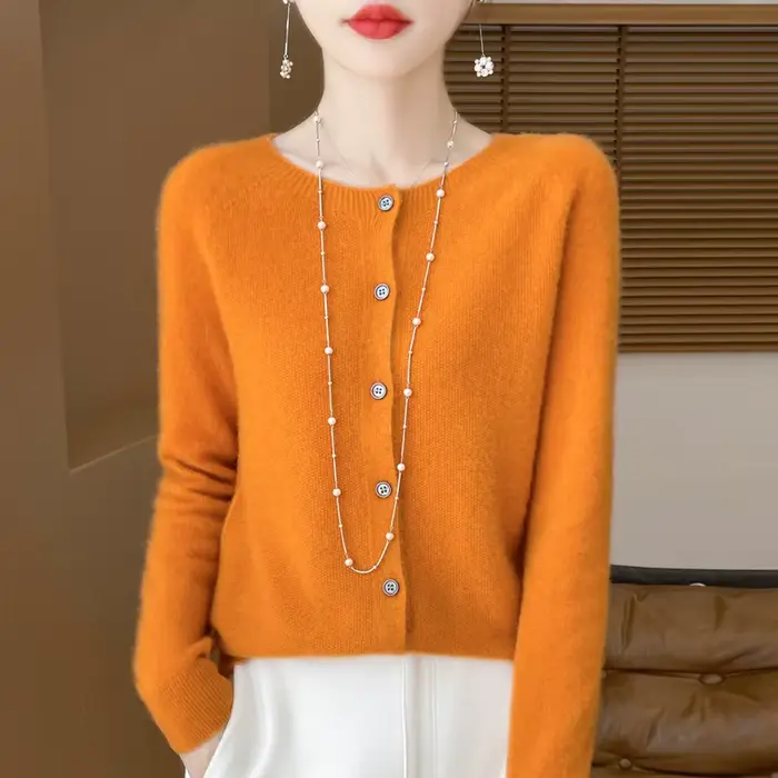 Cardigan en laine mérinos pour femme