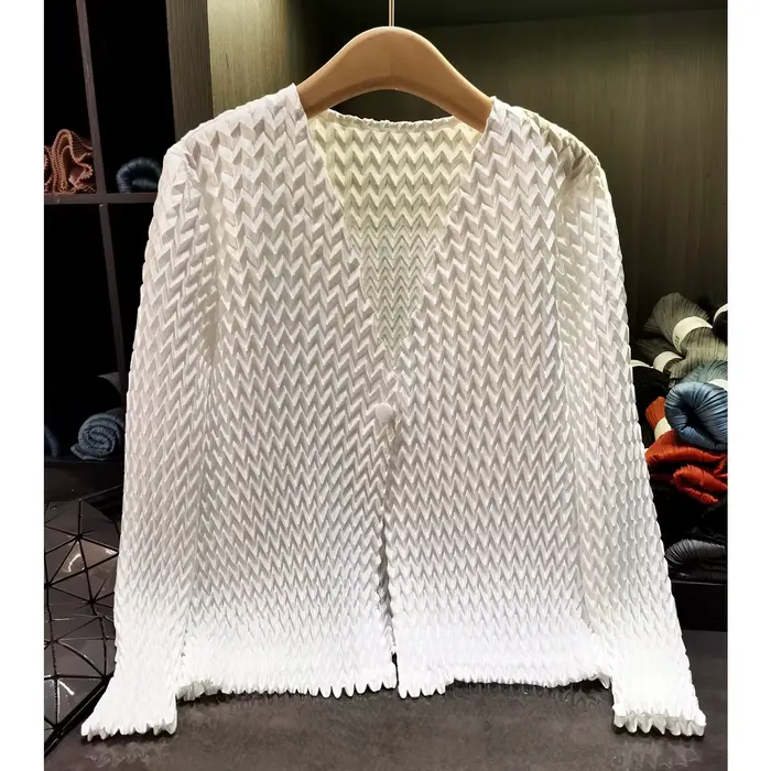 Cardigan plissé ondulé fait main Miyake pour femme 2026 – Nouvelle veste courte à col V, manches lon