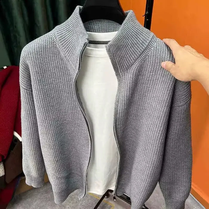 Pull en maille ajusté à fermeture éclair et manches longues pour homme